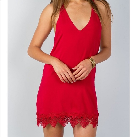 Sold🌸 Red Low Back Crochet Hem Mini 💕 - Picture 4 of 4